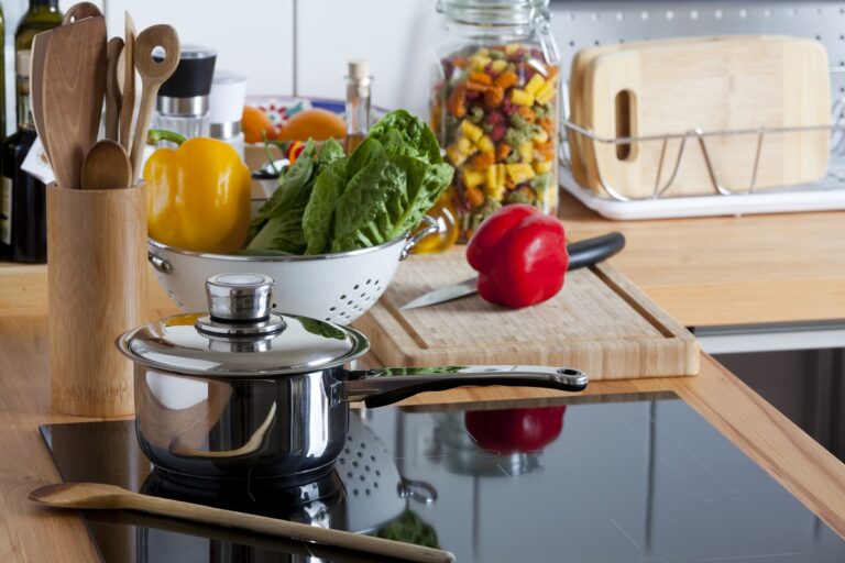 Estos errores hacen que tu cocina se vea desorganizada