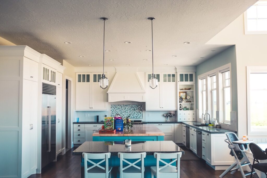 cocina con comedor