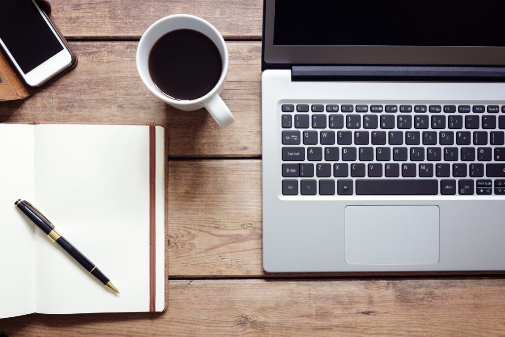 Las cinco claves para decorar tu espacio de trabajo 2