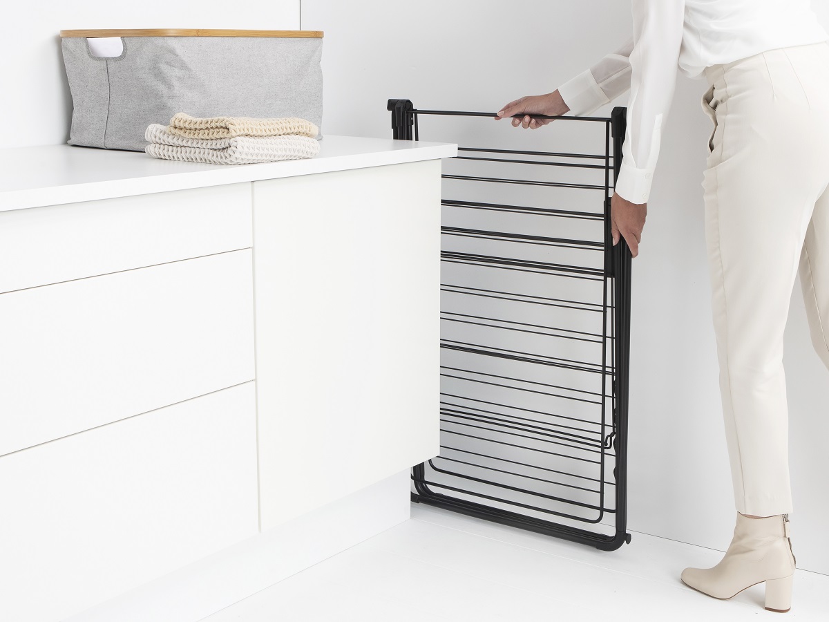 Ahorra tiempo y energía secando tu colada de forma natural con el nuevo Tendedero HangOn de Brabantia 8