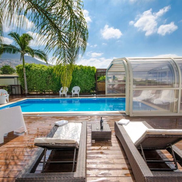 Cubiertas de piscinas y decoración: la combinación perfecta para disfrutar al máximo