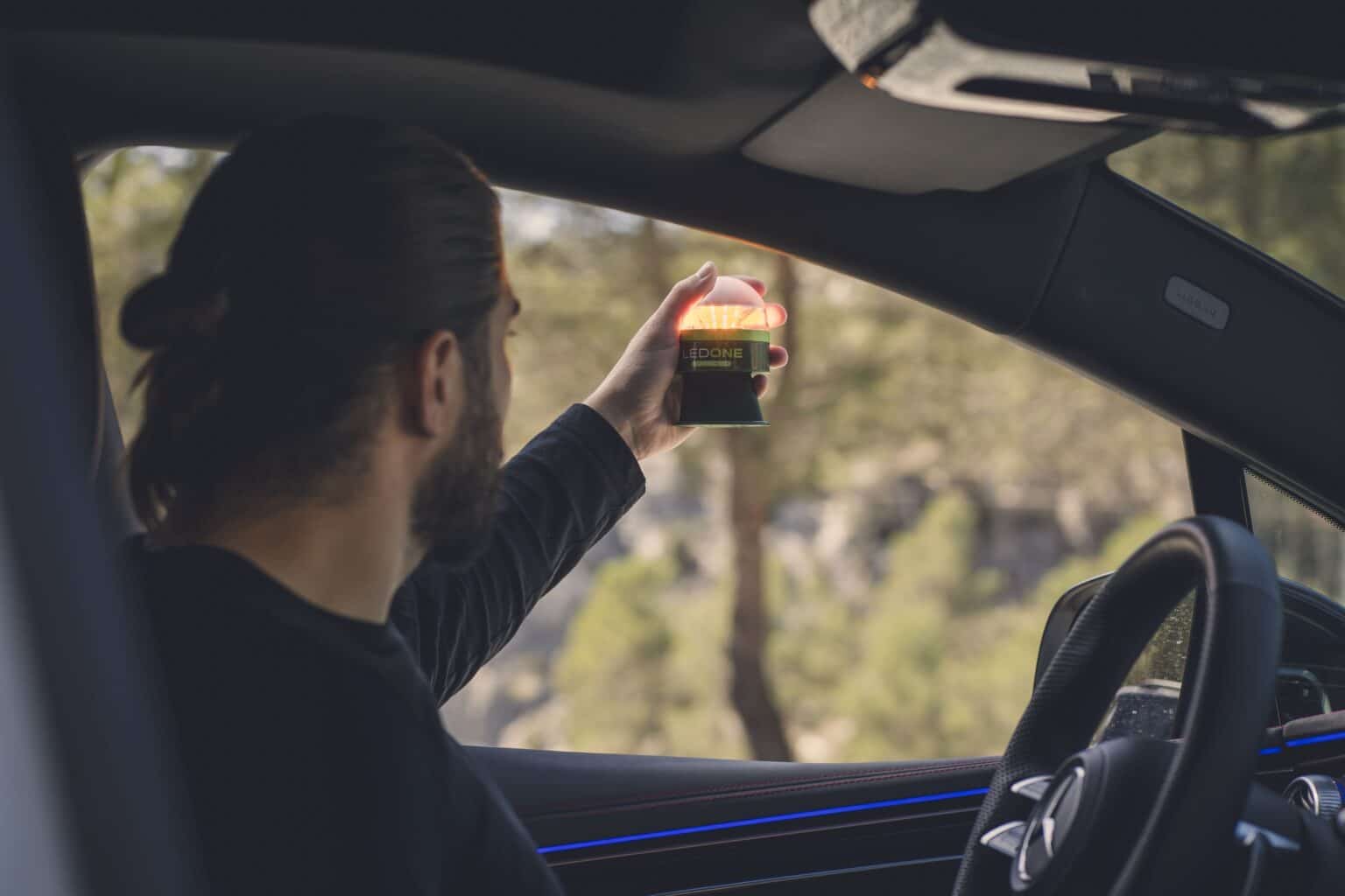 Repsol inicia la comercialización de LedONE Connected en estaciones de servicio por toda España