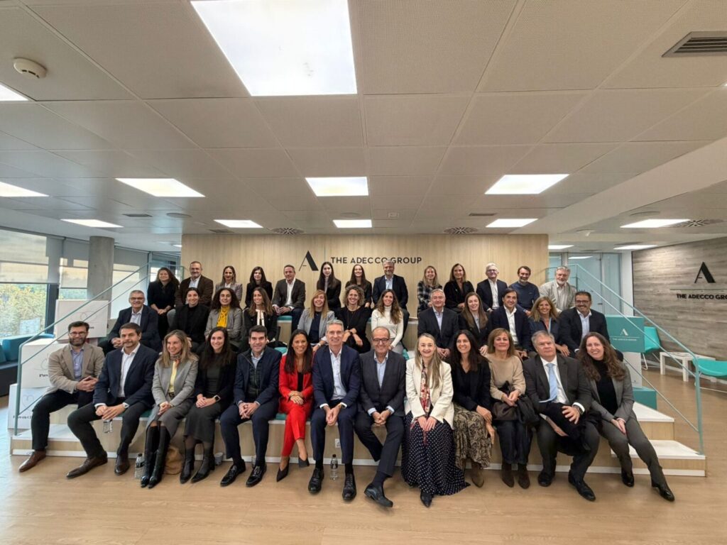 La Fundación I+E lanza la segunda edición de su programa de mentoría para formar a las líderes del futuro